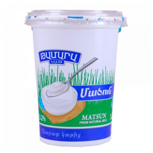 Մածուն Թամարա 3,2% 900գ