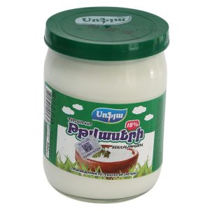 Թթվասեր 500գ բանկայով Սոֆյա